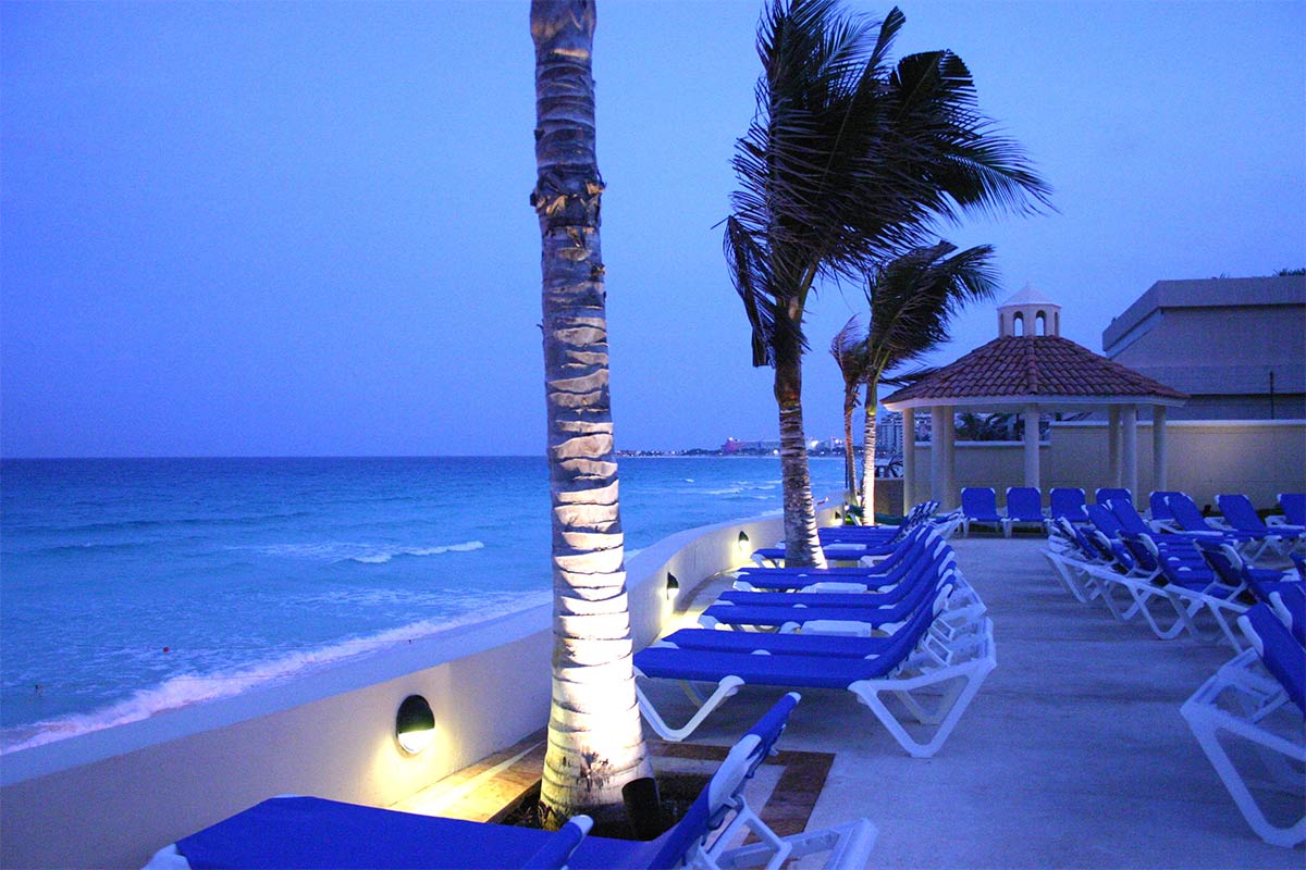 Hotel OMMI Cancún